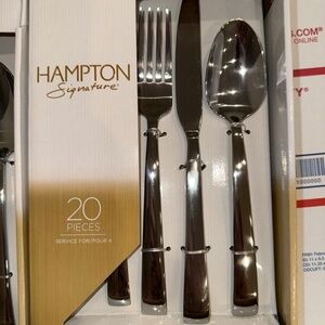 NWT Hampton Signature™ Brocade - 20 Piece Flatware Set Service for 4